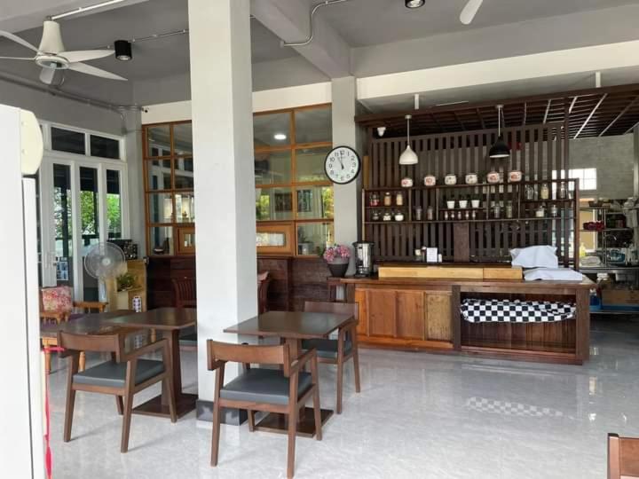 Riviera Ko Lan