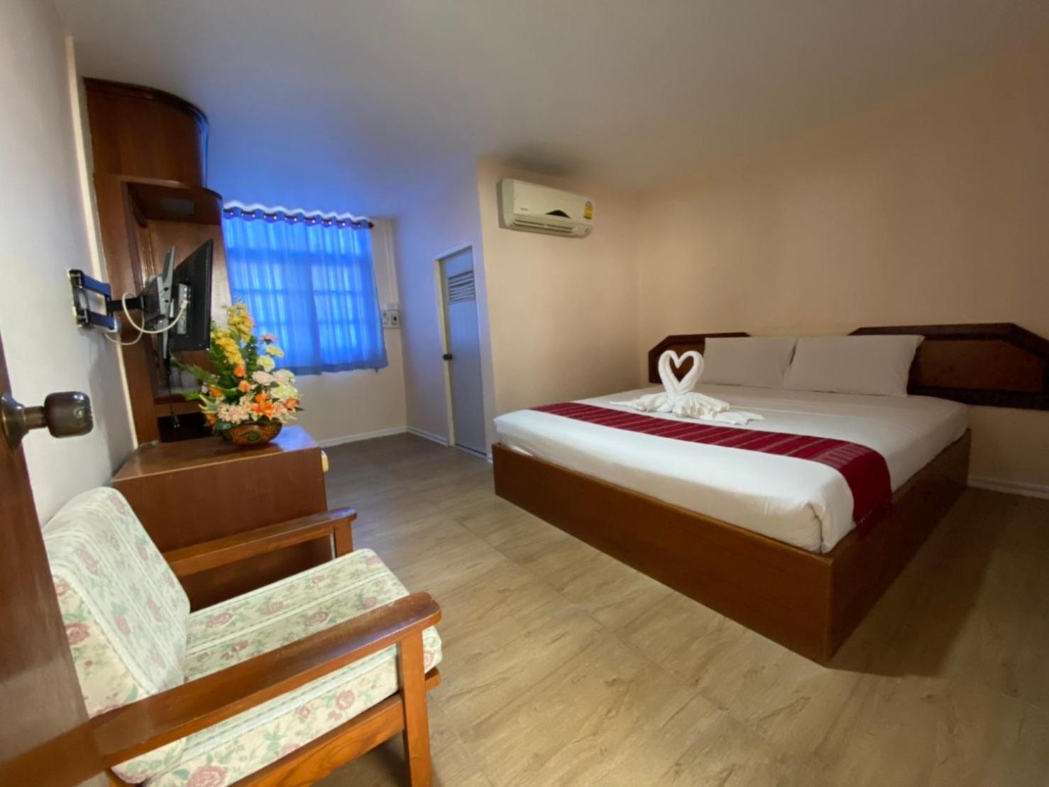 Hotel Imperial Sakon 3*