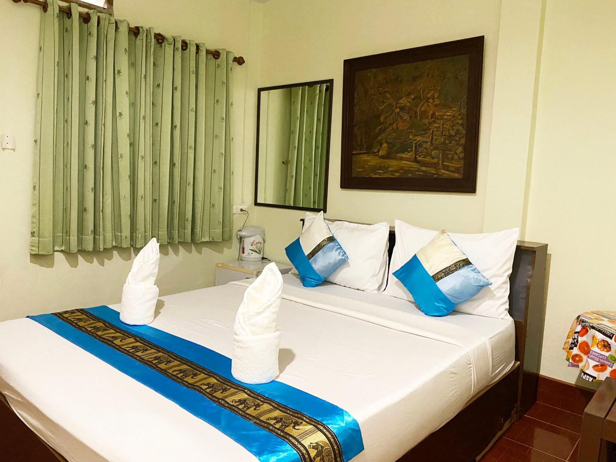 Hotel Khaolak Grand 3*