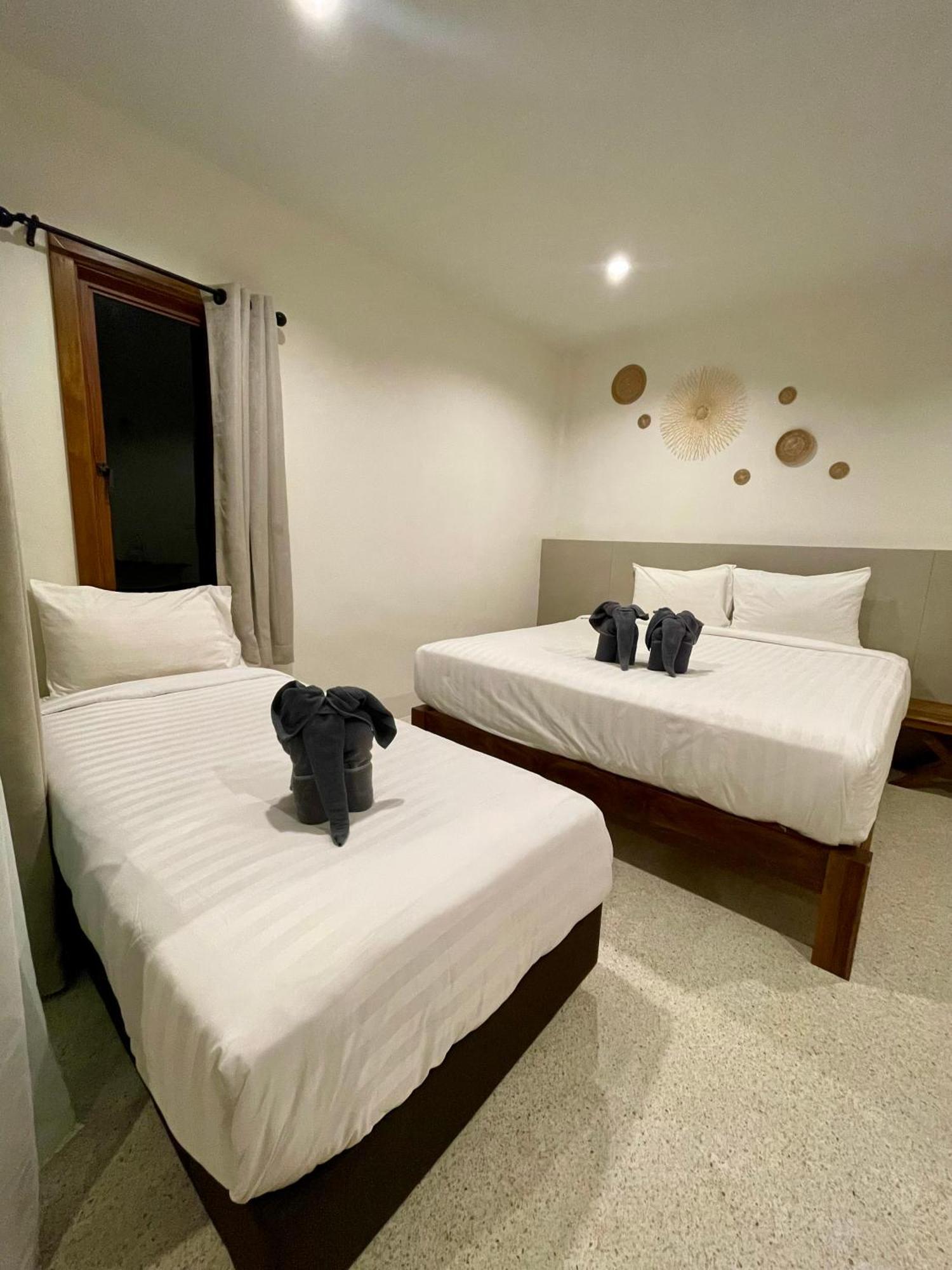 Resort Sunny Cove Koh Phayam Ranong