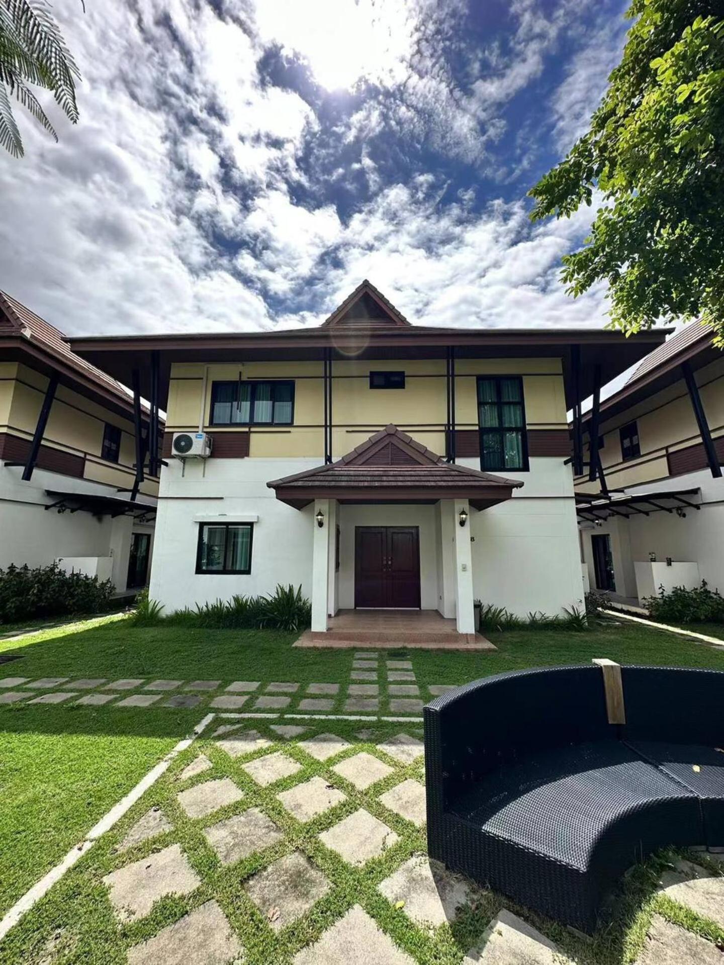 Lanna Deer Hotel 5*