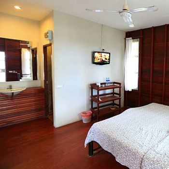 Tubtim Resort 2*