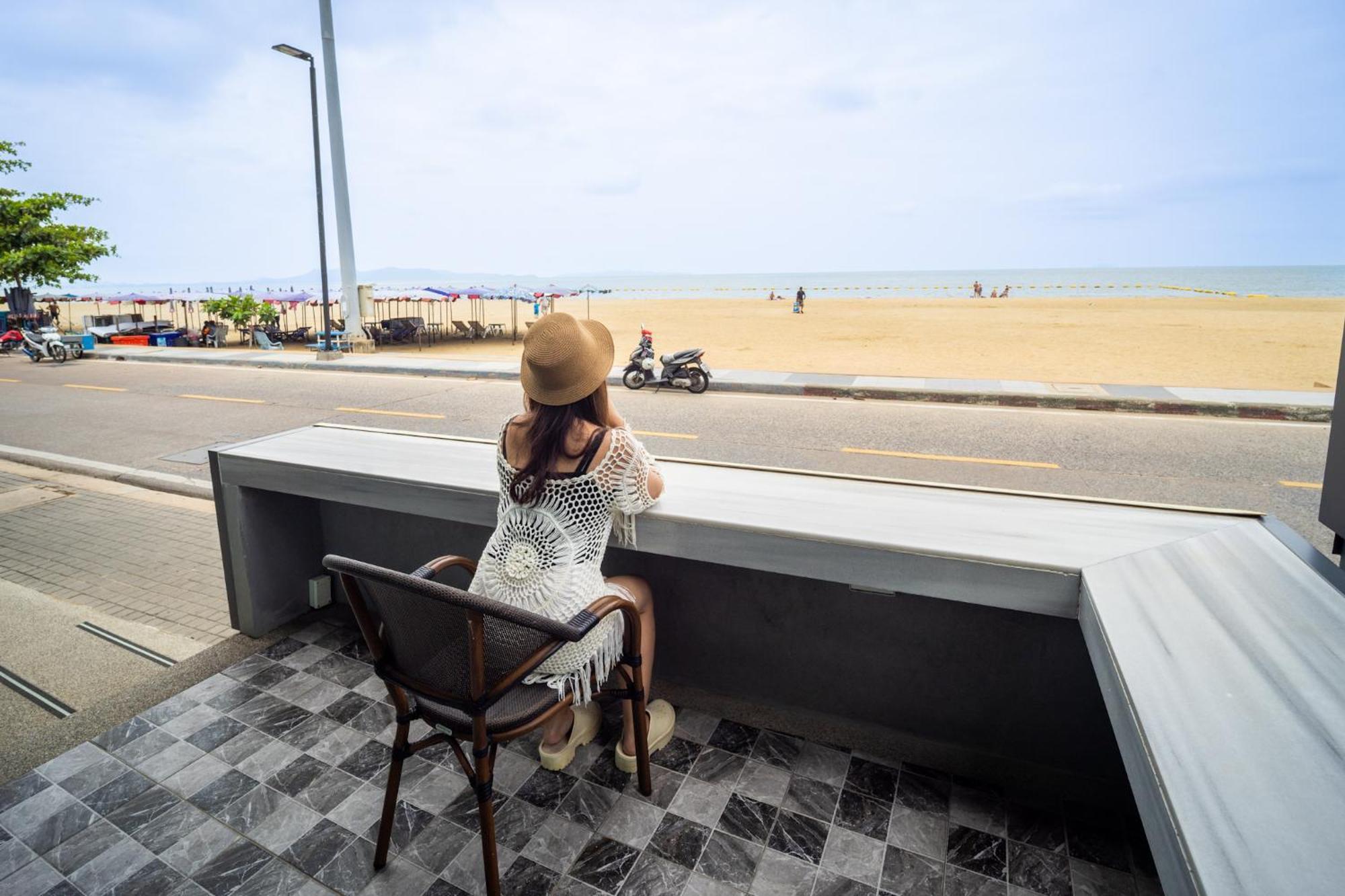 Seaside Pattaya