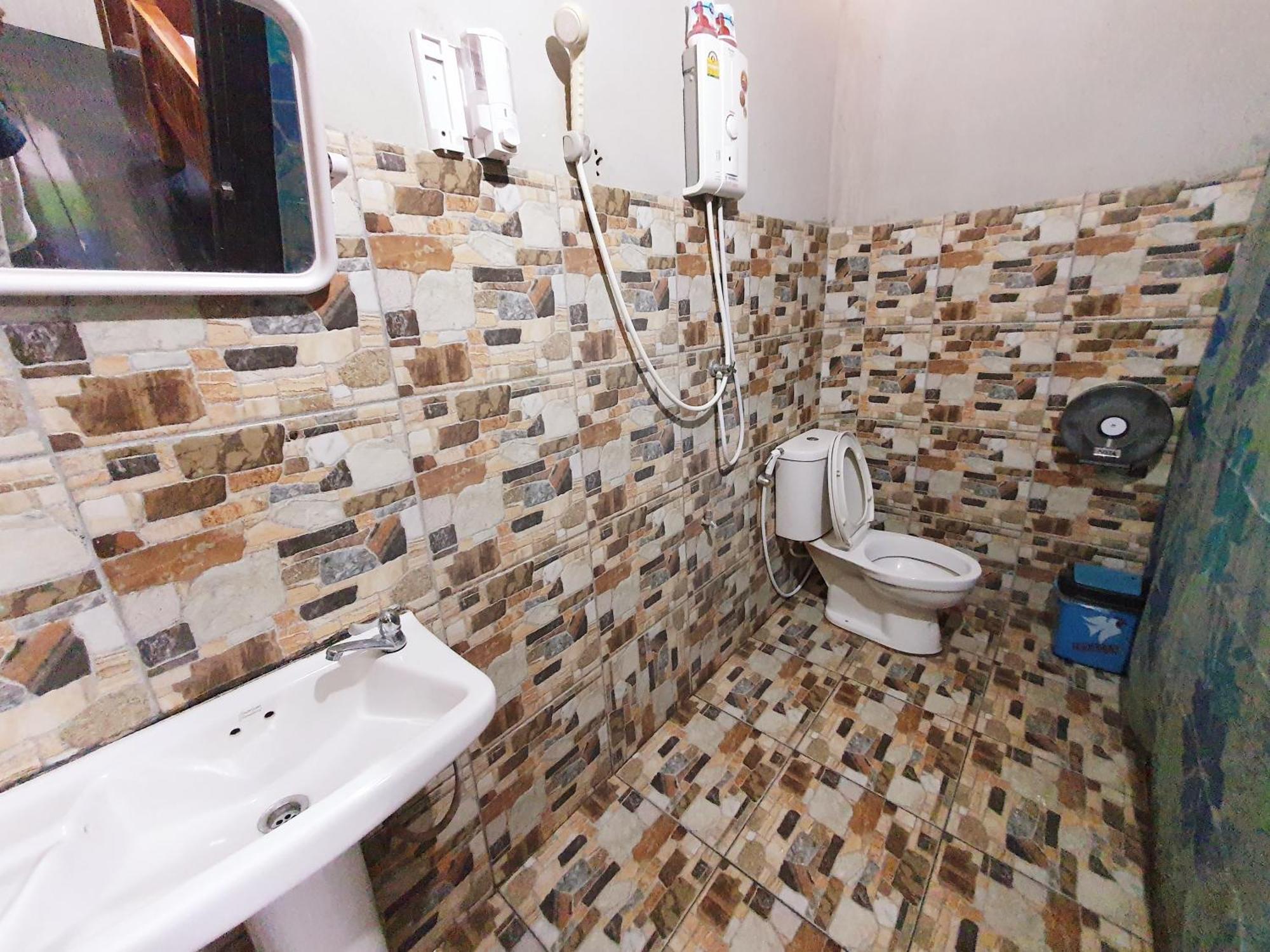 Ktt And Motorbike & Bicycle For Rents 2* Sukhothai