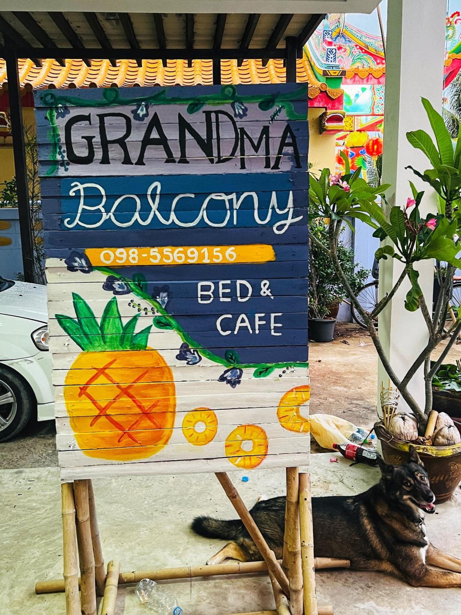 Bed & Breakfast Grandmabalcony *