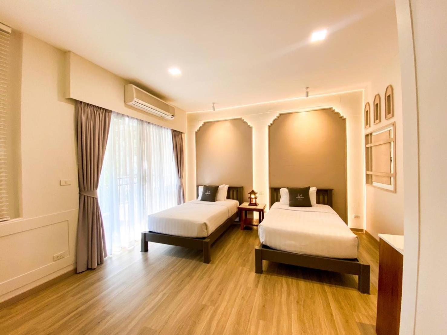 Tharaburi Resort 4*