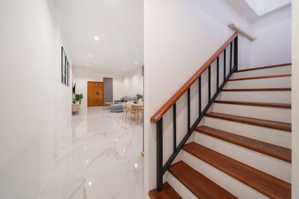 Apartamento 2br Townhome 300m Walk To Fully Equipped *
