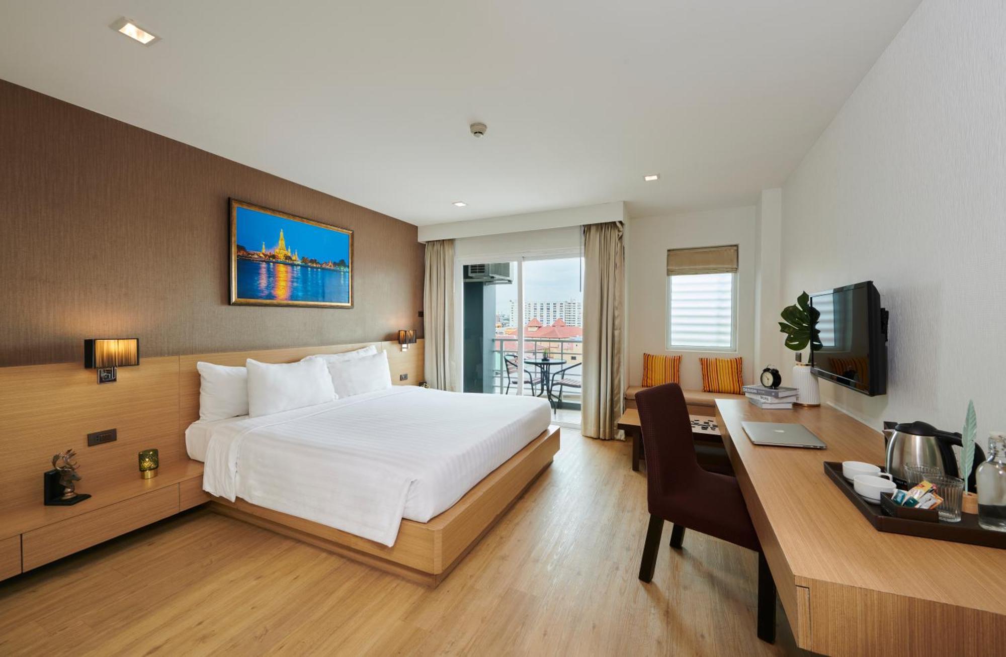 Adelphi Hotel Pattaya