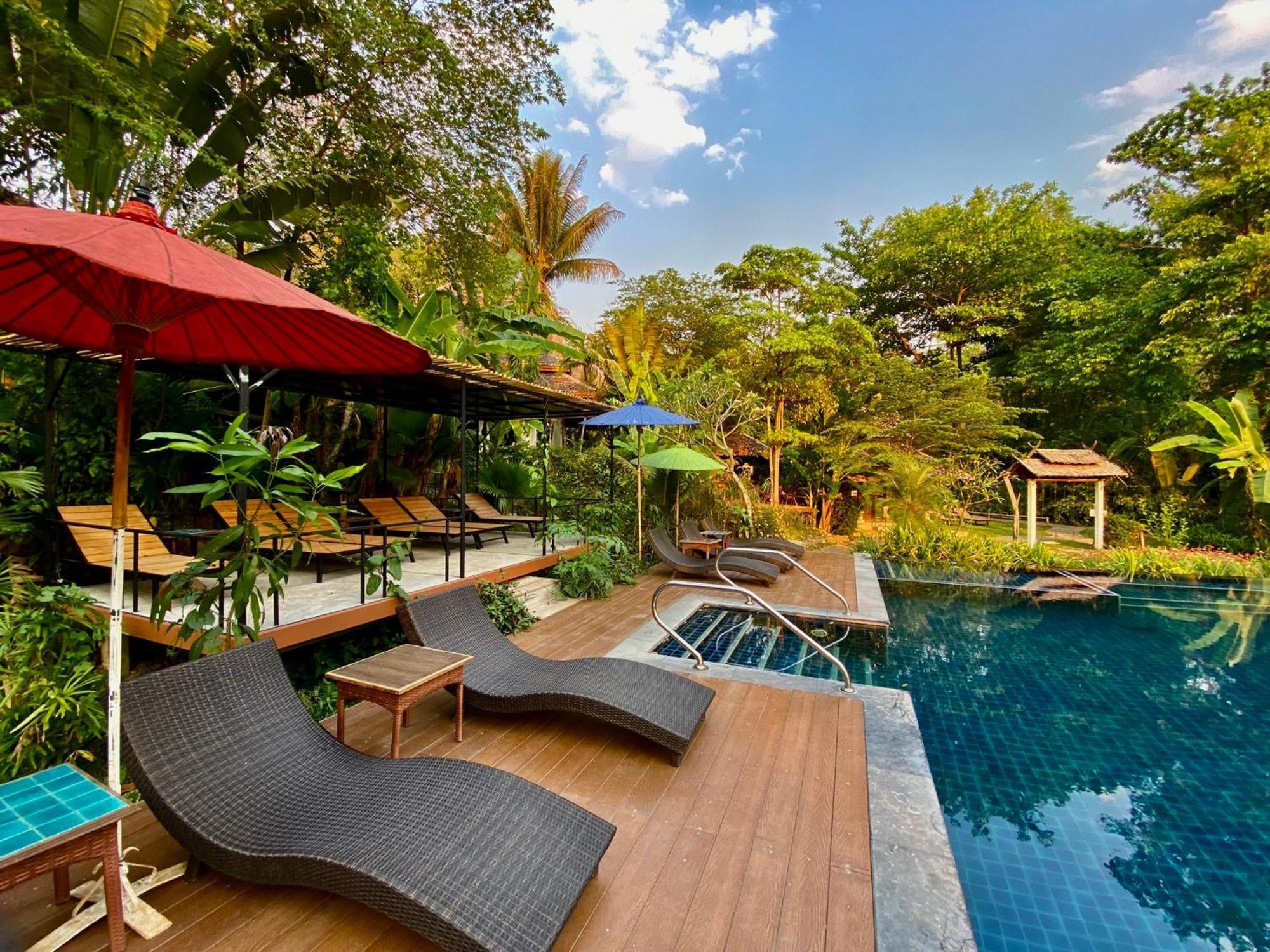 Fern Mae Hong Son