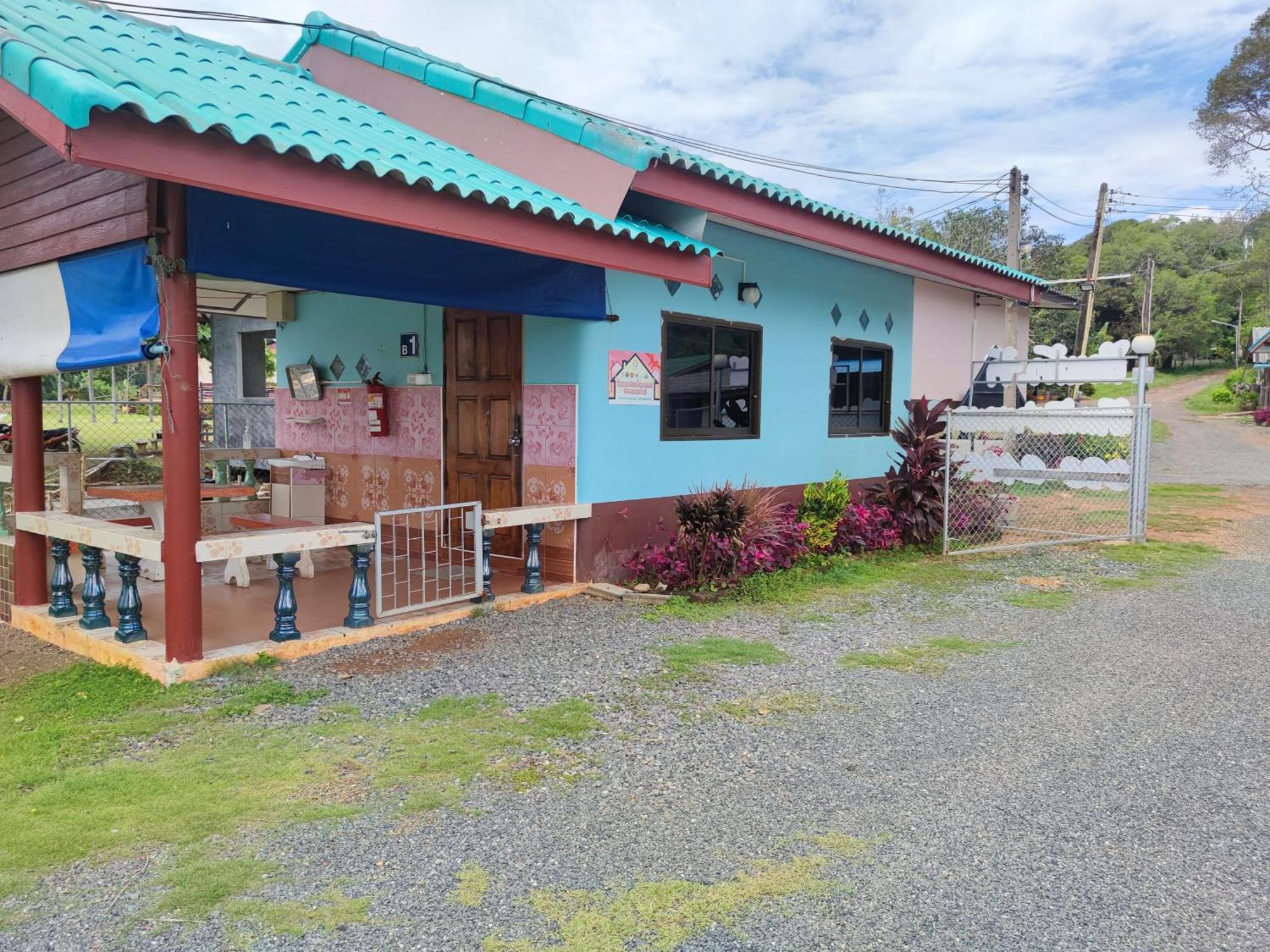 Campo de férias Chattong