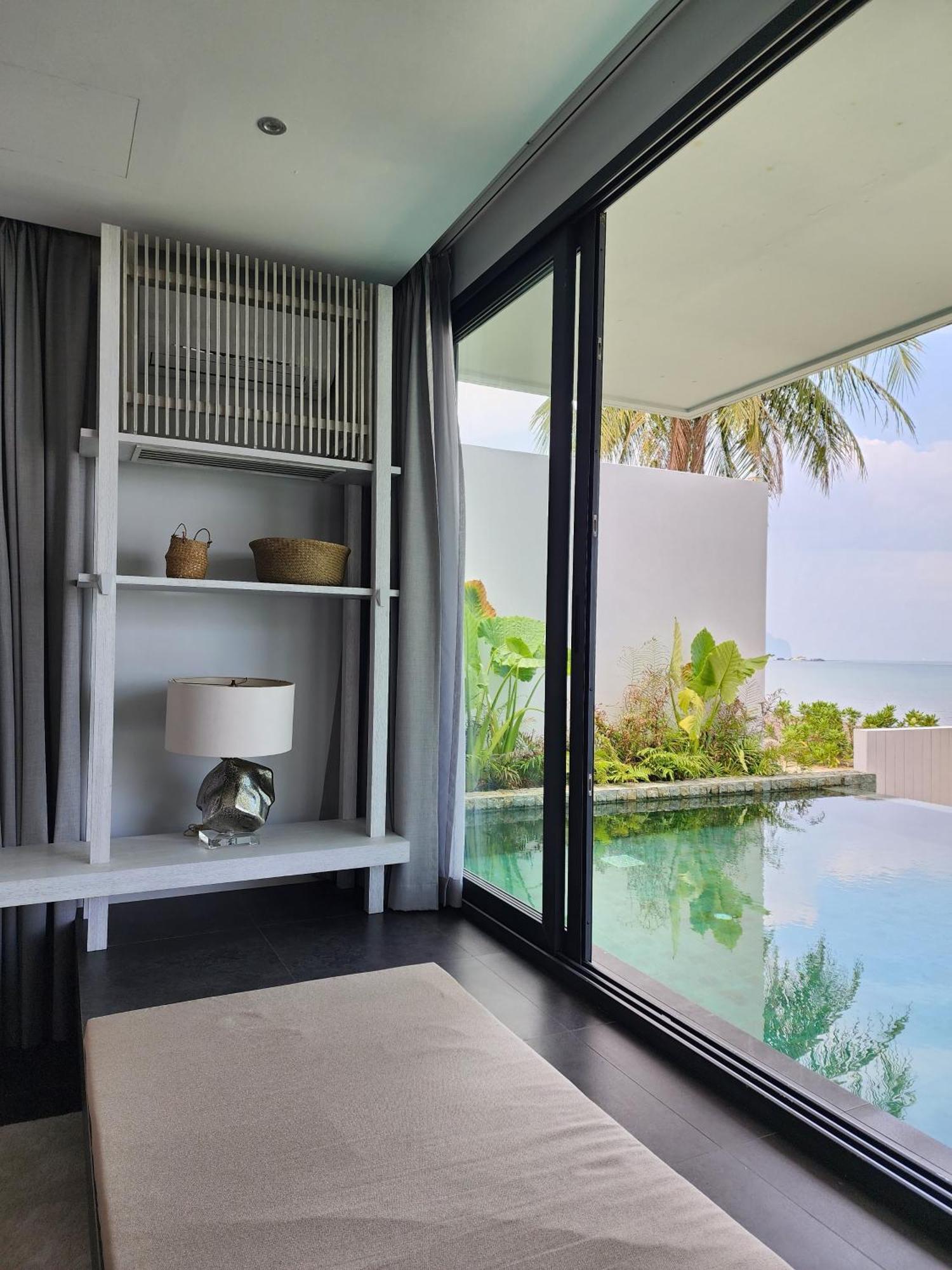 Pousada Luxury Beachfront 4 Bedroom Amana At Ta-ke A Phuket