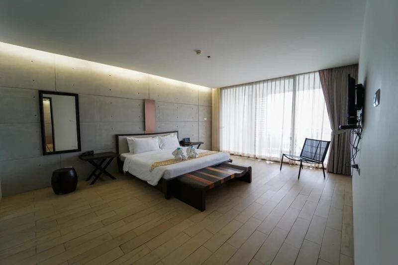 Hotel Serene Phla And Restaurant Rayong