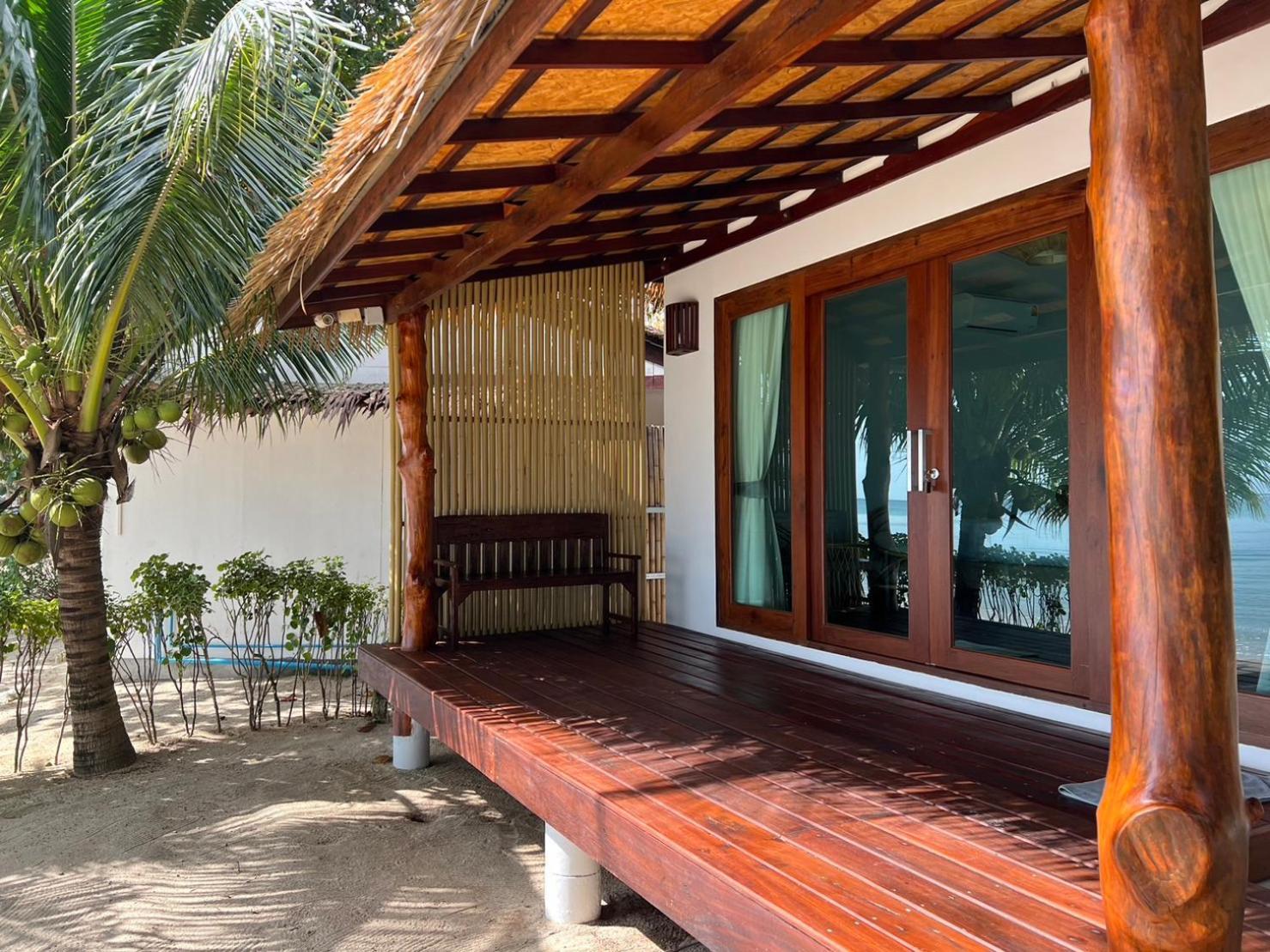 V-view Baan Tai