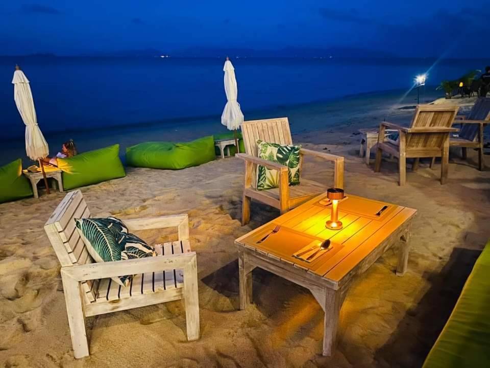 March Samui
