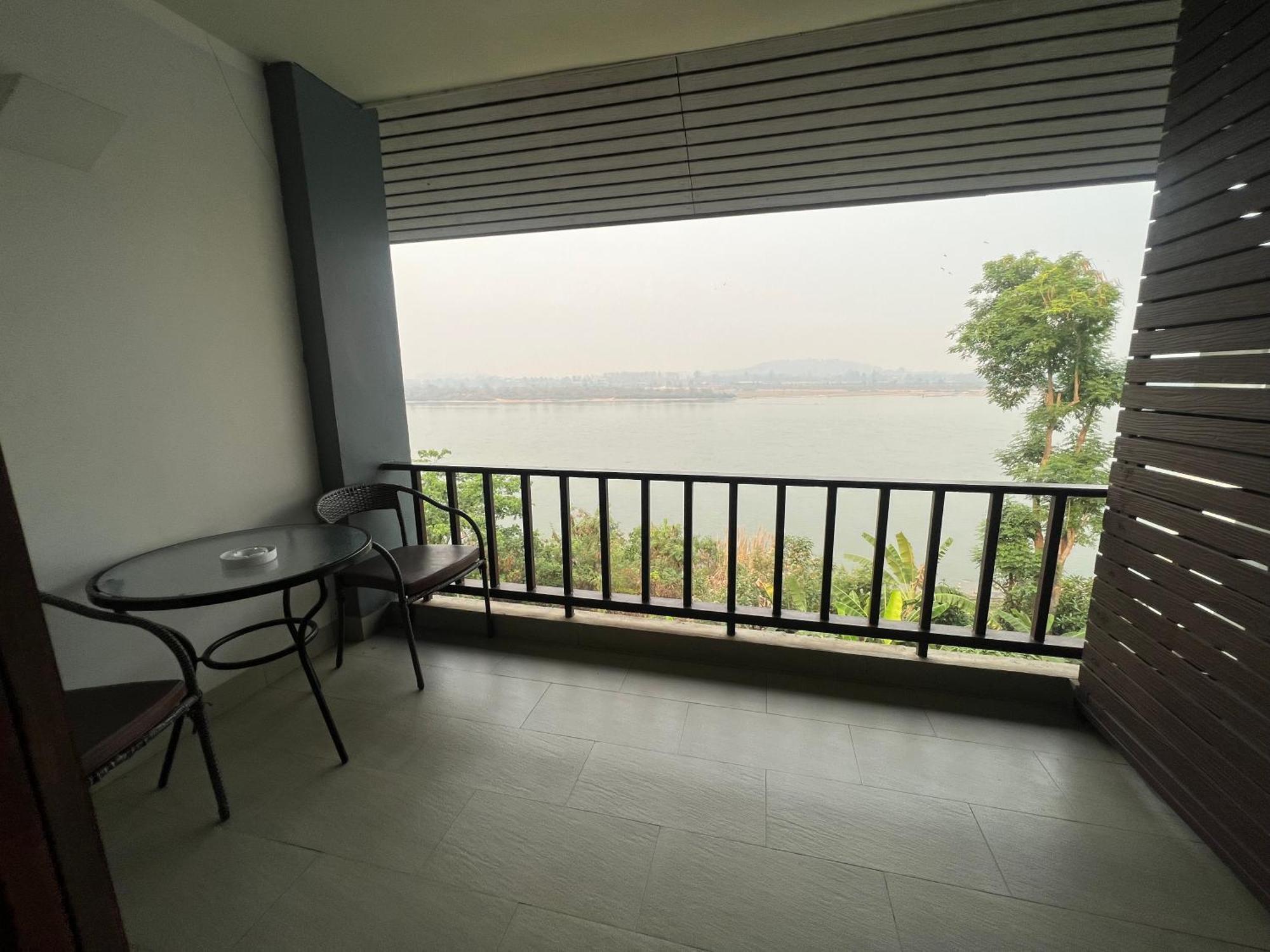 Siam Triangle Chiang Sean Hotel 4*