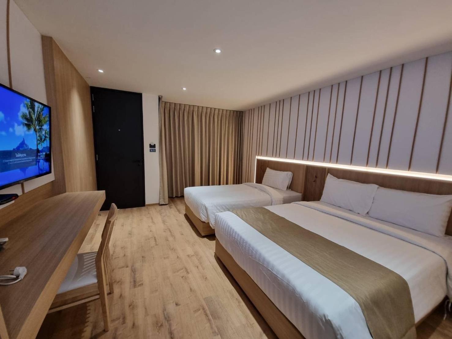Nirundorn Chaam Resort Cha-Am