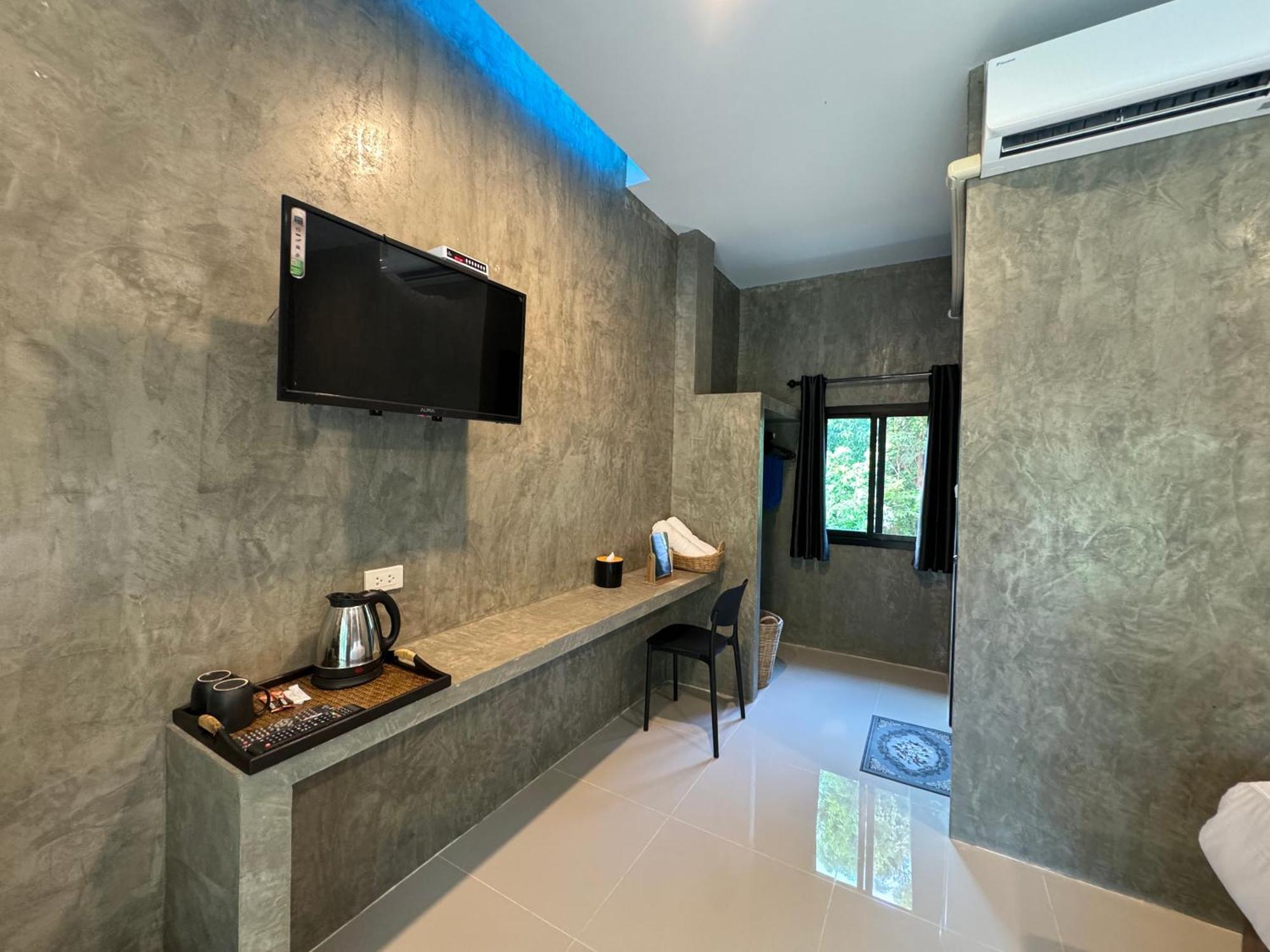 Baan Chainarong