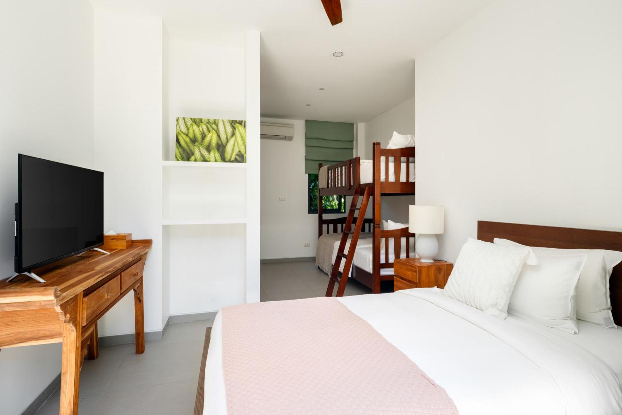 Twin South - 5 Bedroom Luxury Front Villa *