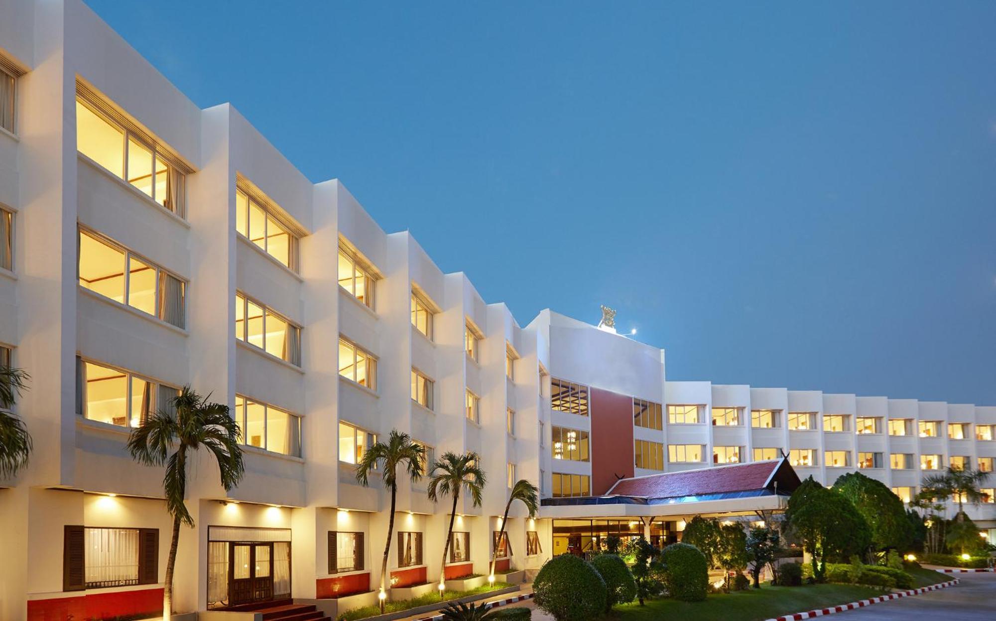 Centara Life Mae Sot
