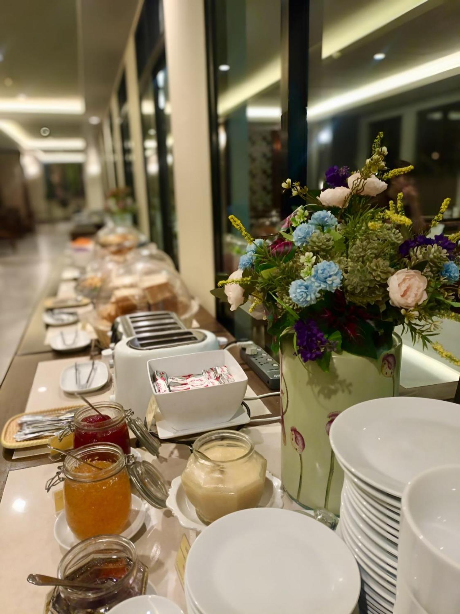 Hotel Mangrove Prestige Na Chom Thian
