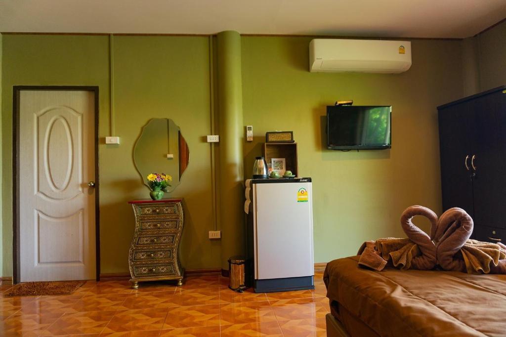 Kwainoy Riverpark Resort 3*