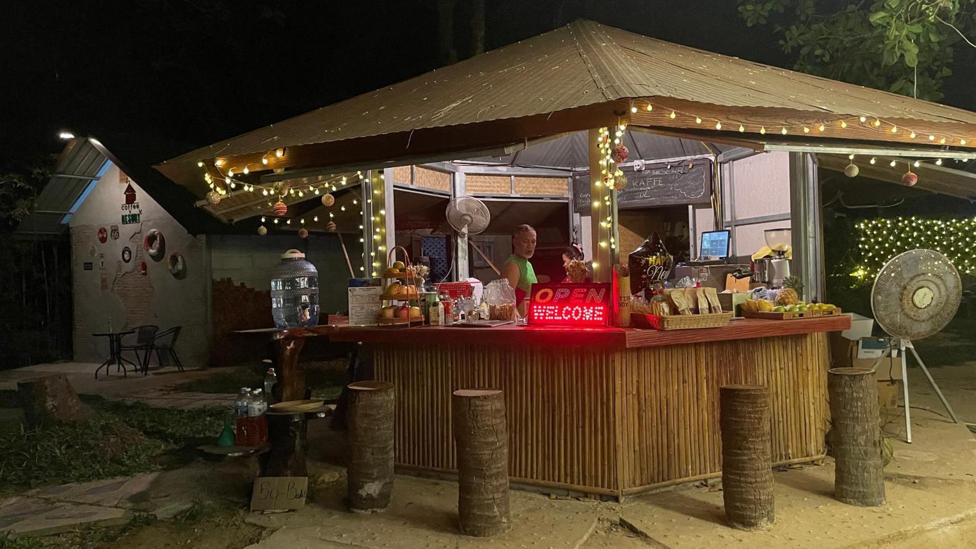 Lodge Coffee And Koh Phayam