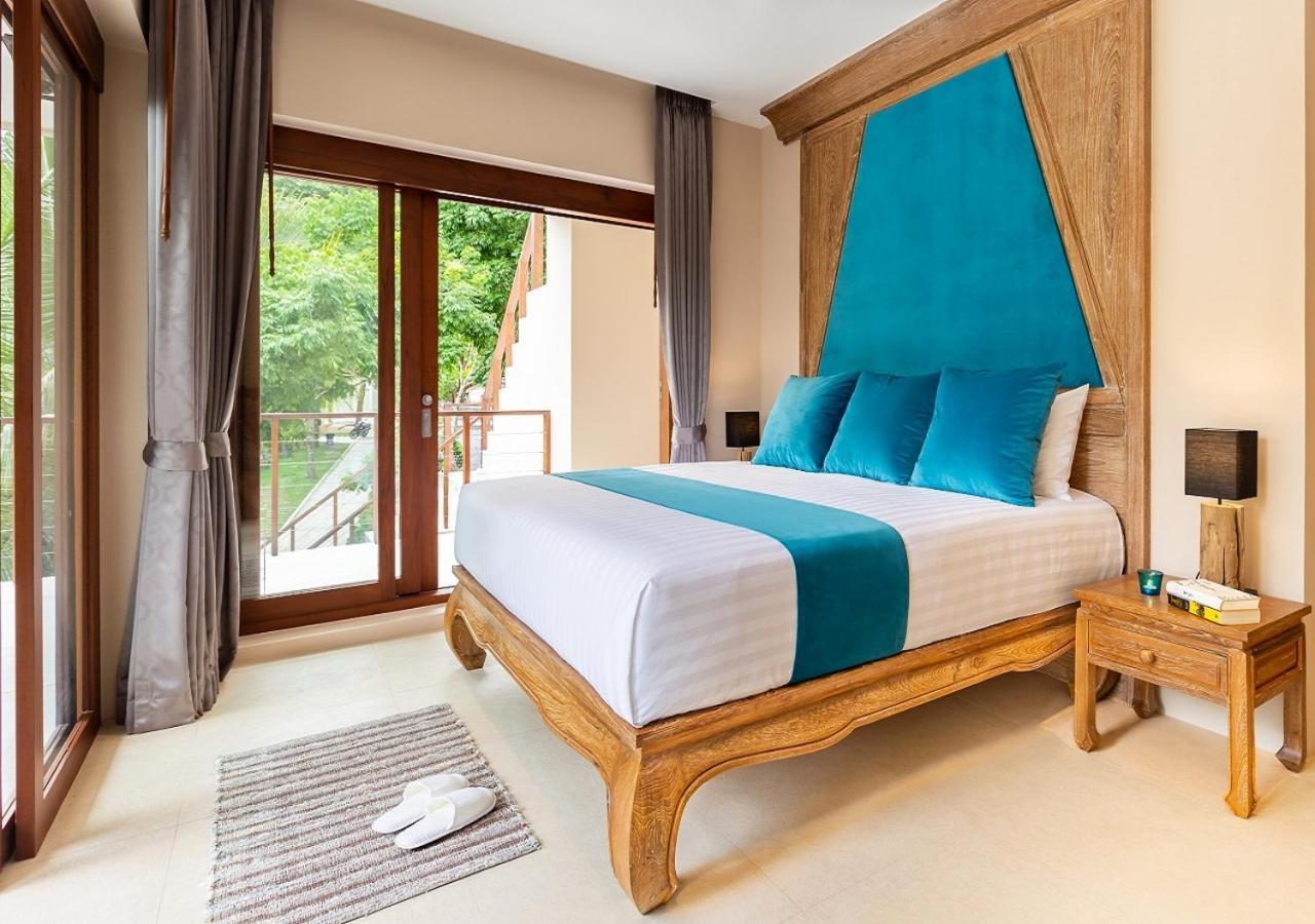 Aspire Villa Salad Beach