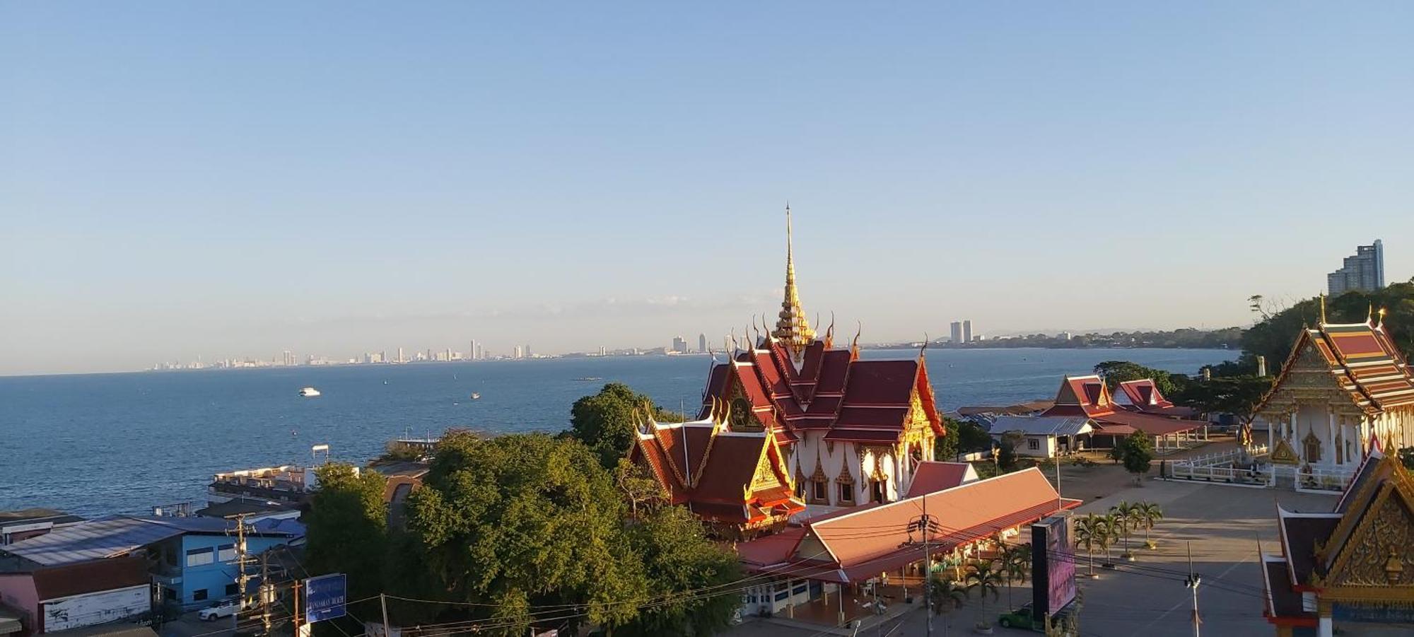 In Bang Saray Center With Panoramic View From Sea To Mountains