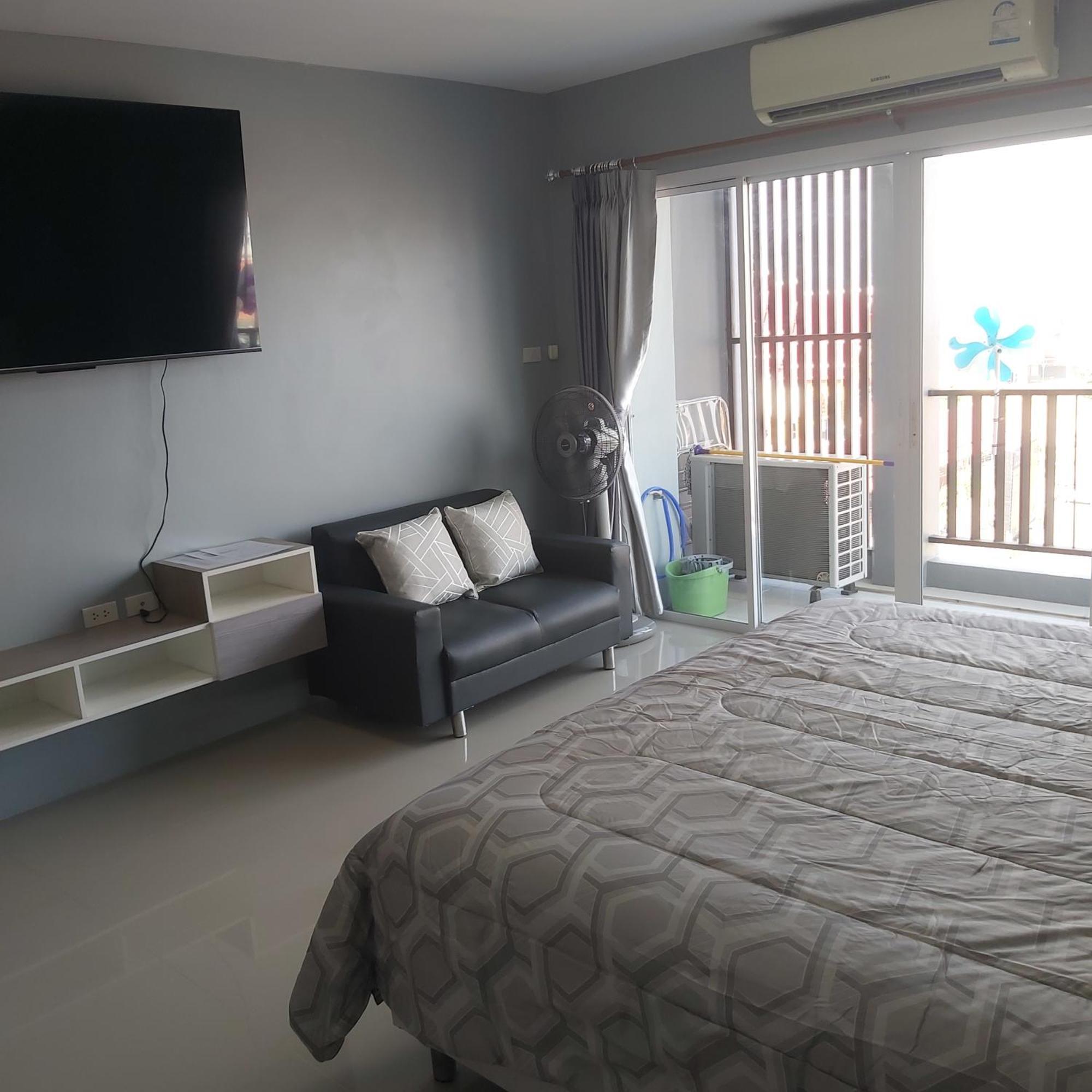 In Bang Saray Center With Panoramic View From Sea To Mountains Apartment *