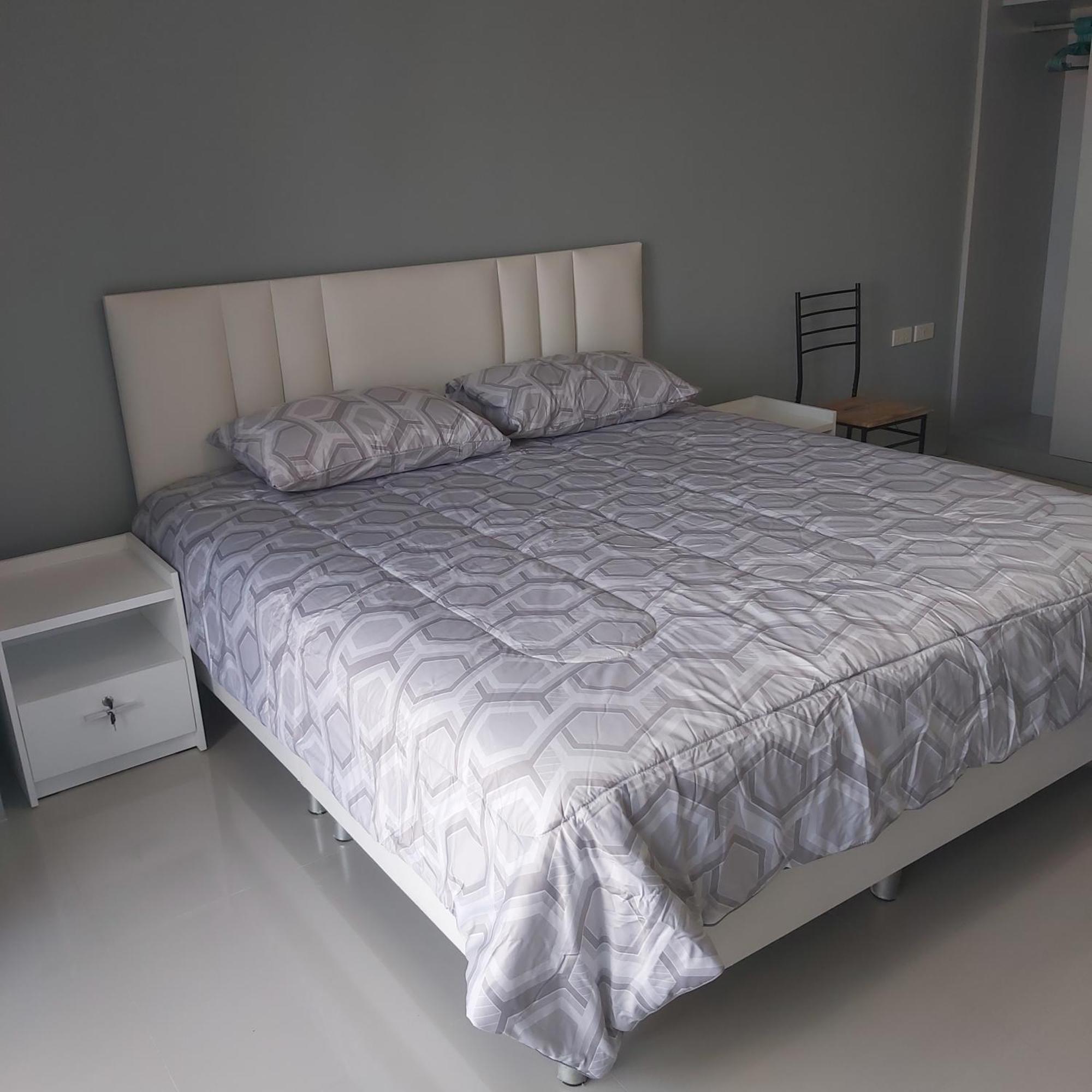 Apartment In Bang Saray Center With Panoramic View From Sea To Mountains Bang Sare