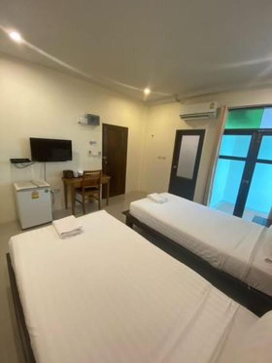 Jitra Hotel 2*