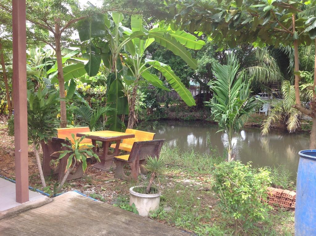 Guest house Kantana 2*