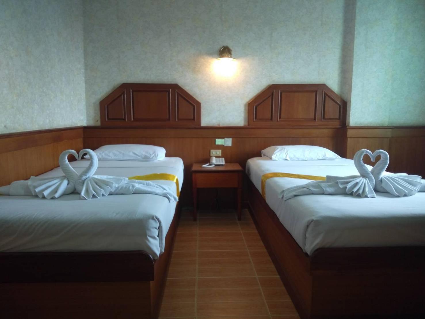 Sakol Grand Palace Hotel