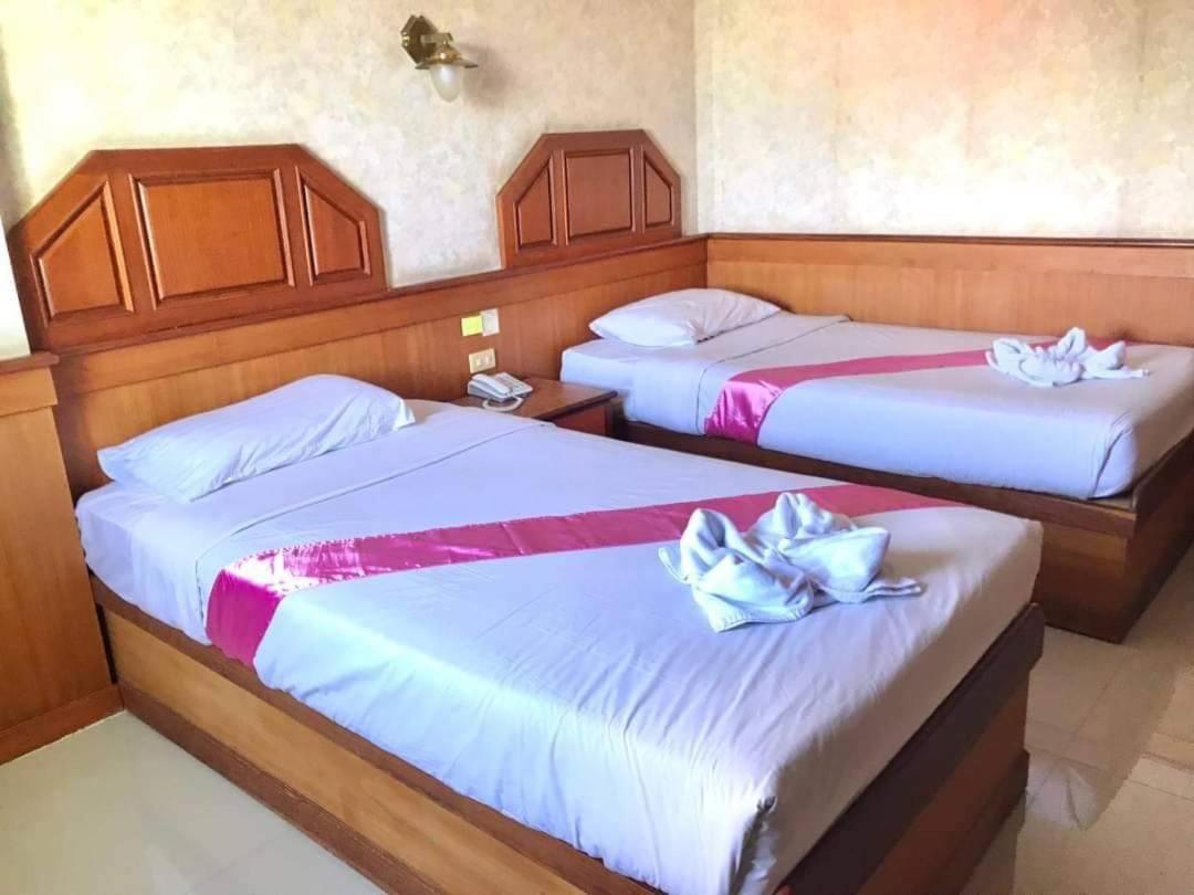 Sakol Grand Palace 3*