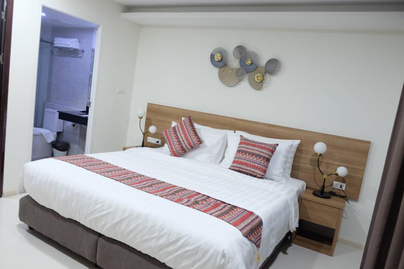 Hotel Christella Laemchabang 4*