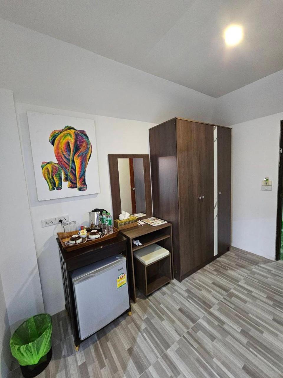 Samui Hotel 3*