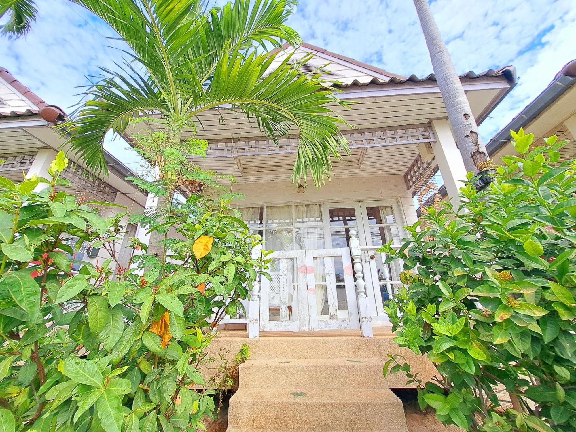 Prathana Garden Holiday park Hua Hin