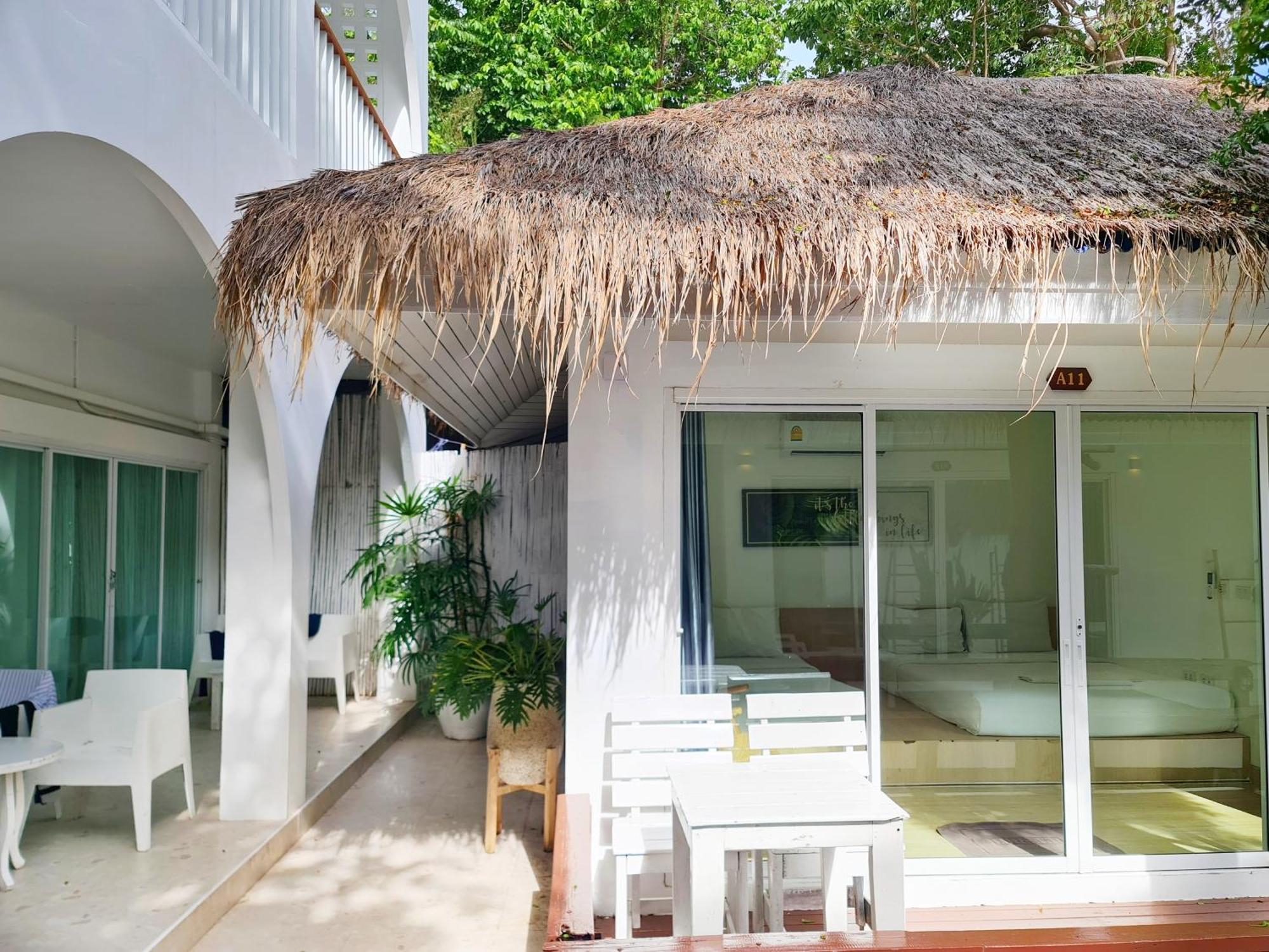 Sawasdee Coco Hotel
