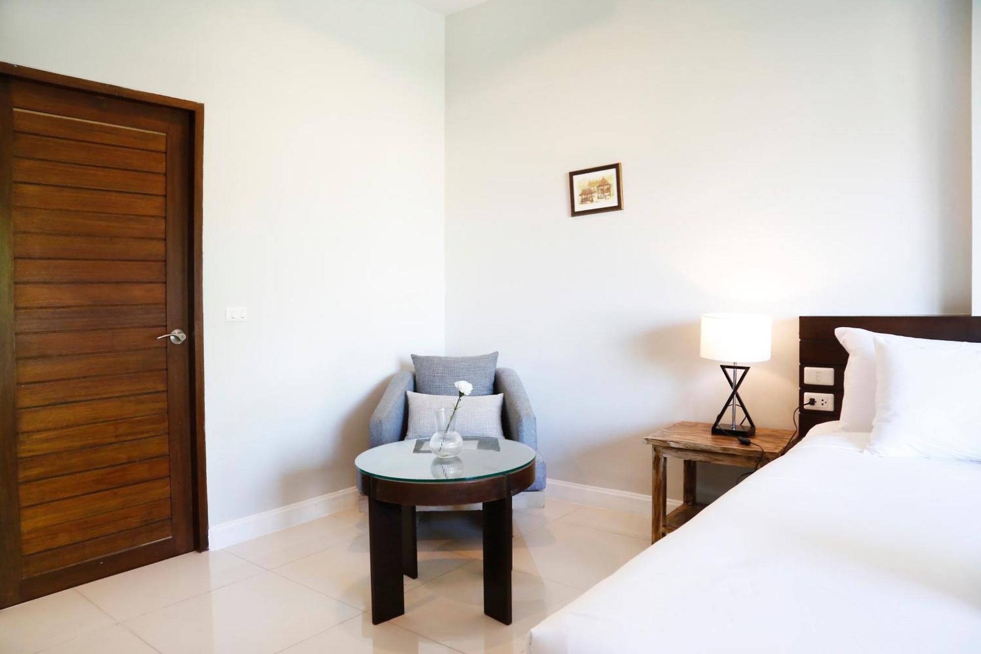 Aparthotel The Langstan Nai Harn