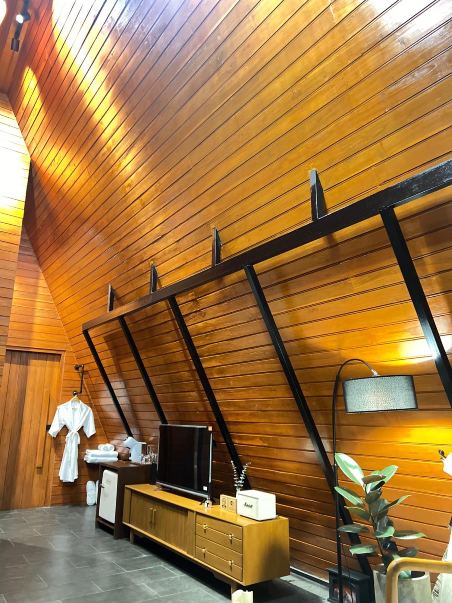 Phuzita Kohlarn-ภูศิตา Villa *