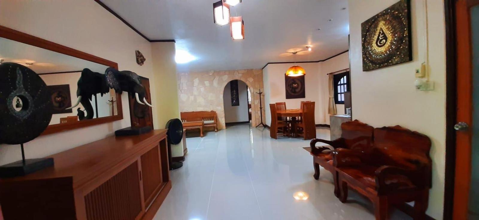 Khaolak 2k Pool Villa Khao Lak