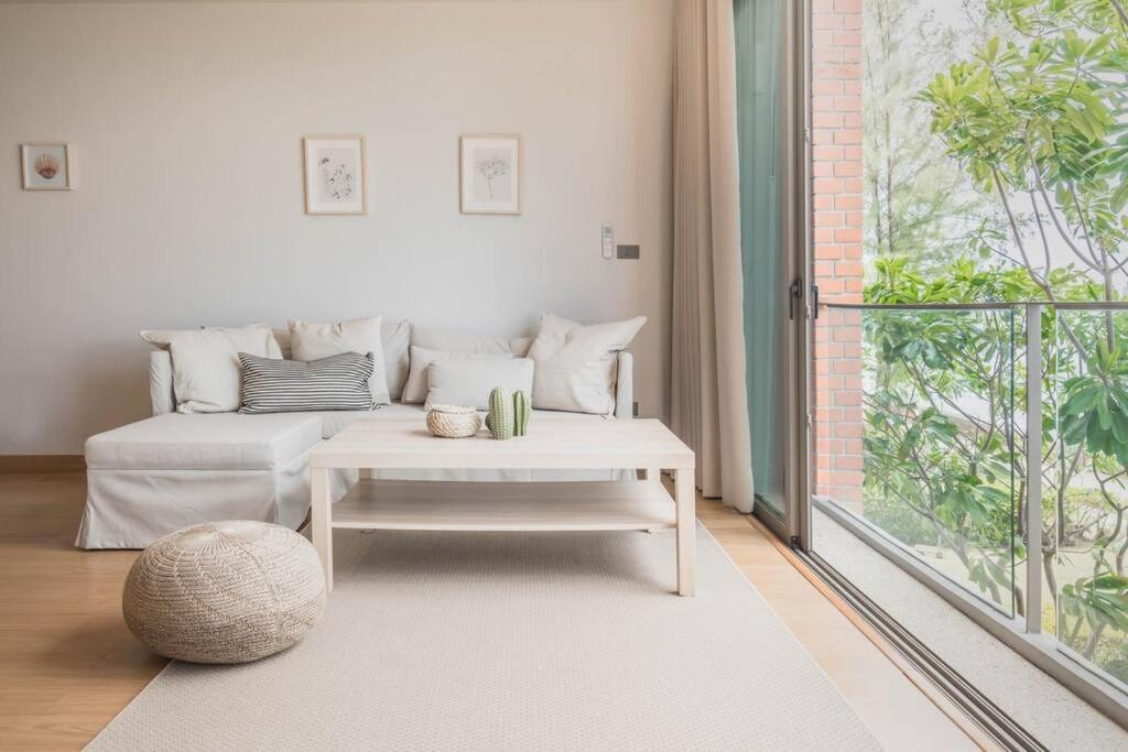 Villa Marbella Beachfront Pattaya 3br