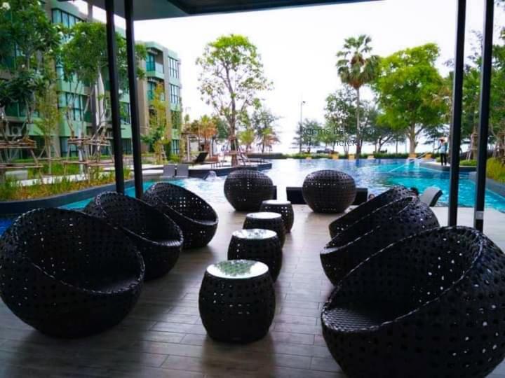 Beachfront 50 Meters