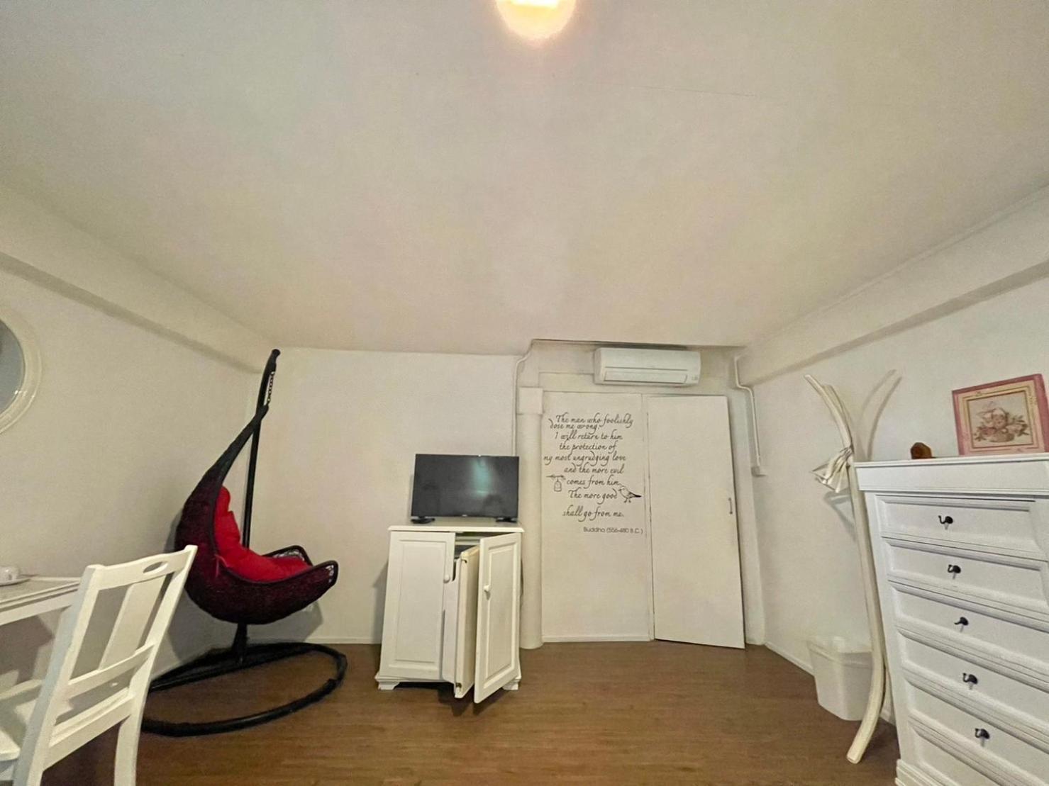 Gallery Boutique Resort HHQ