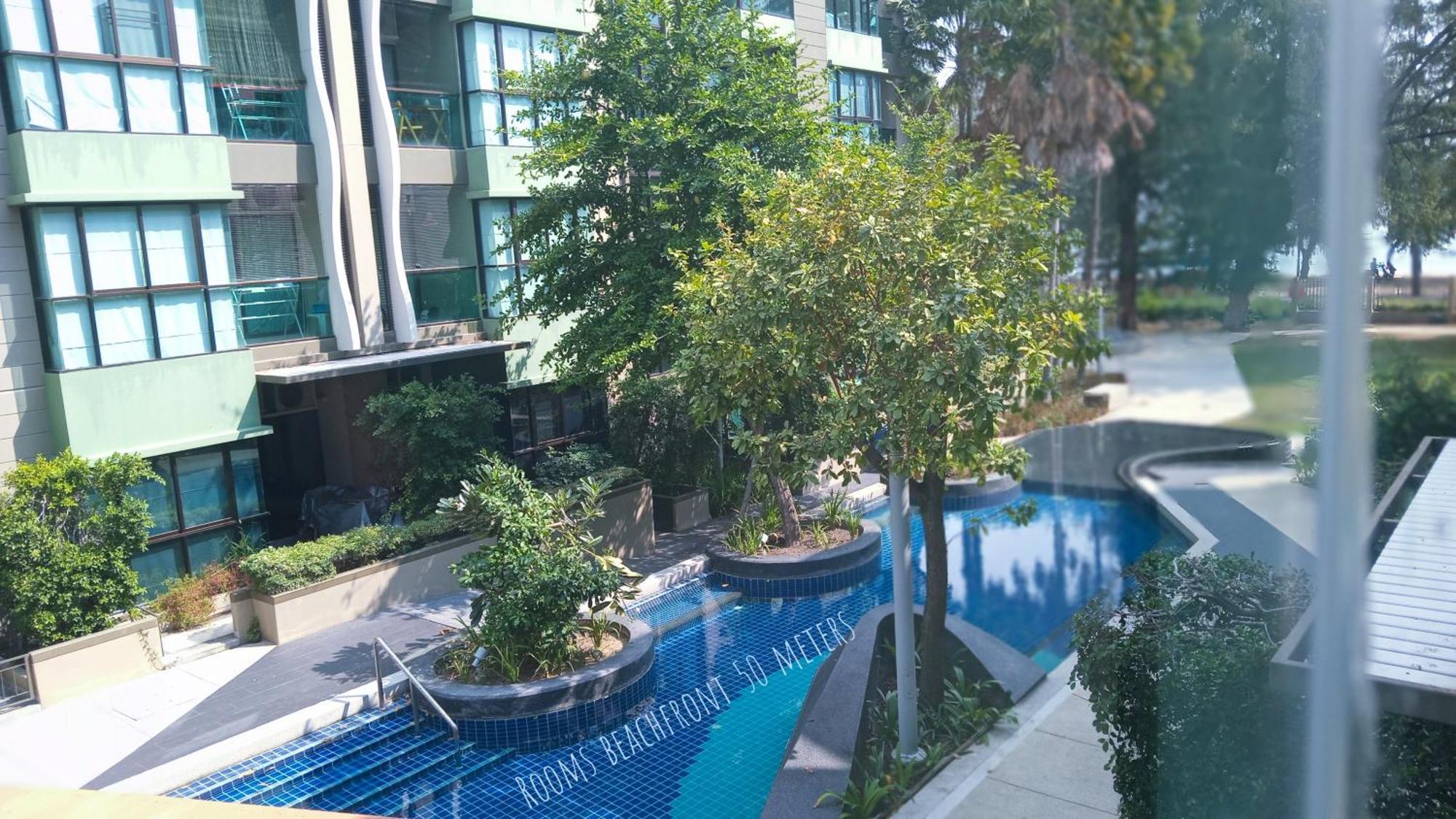 Apartment Beachfront 50 Meters Cha-Am
