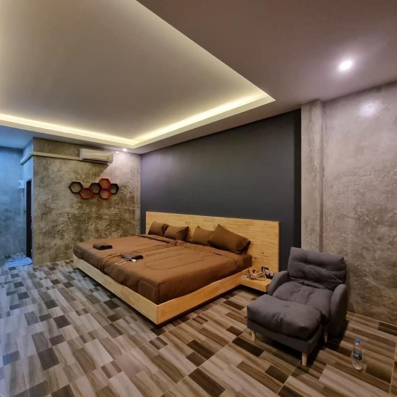 Jk Riverview Resort Ban Song Phi Nong (Petchaburi)