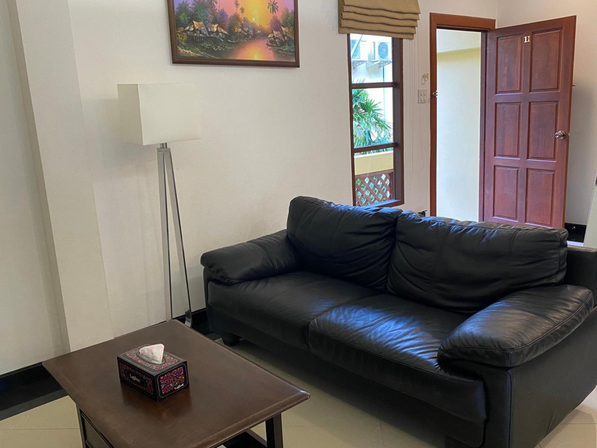 Samui Life Apartment *