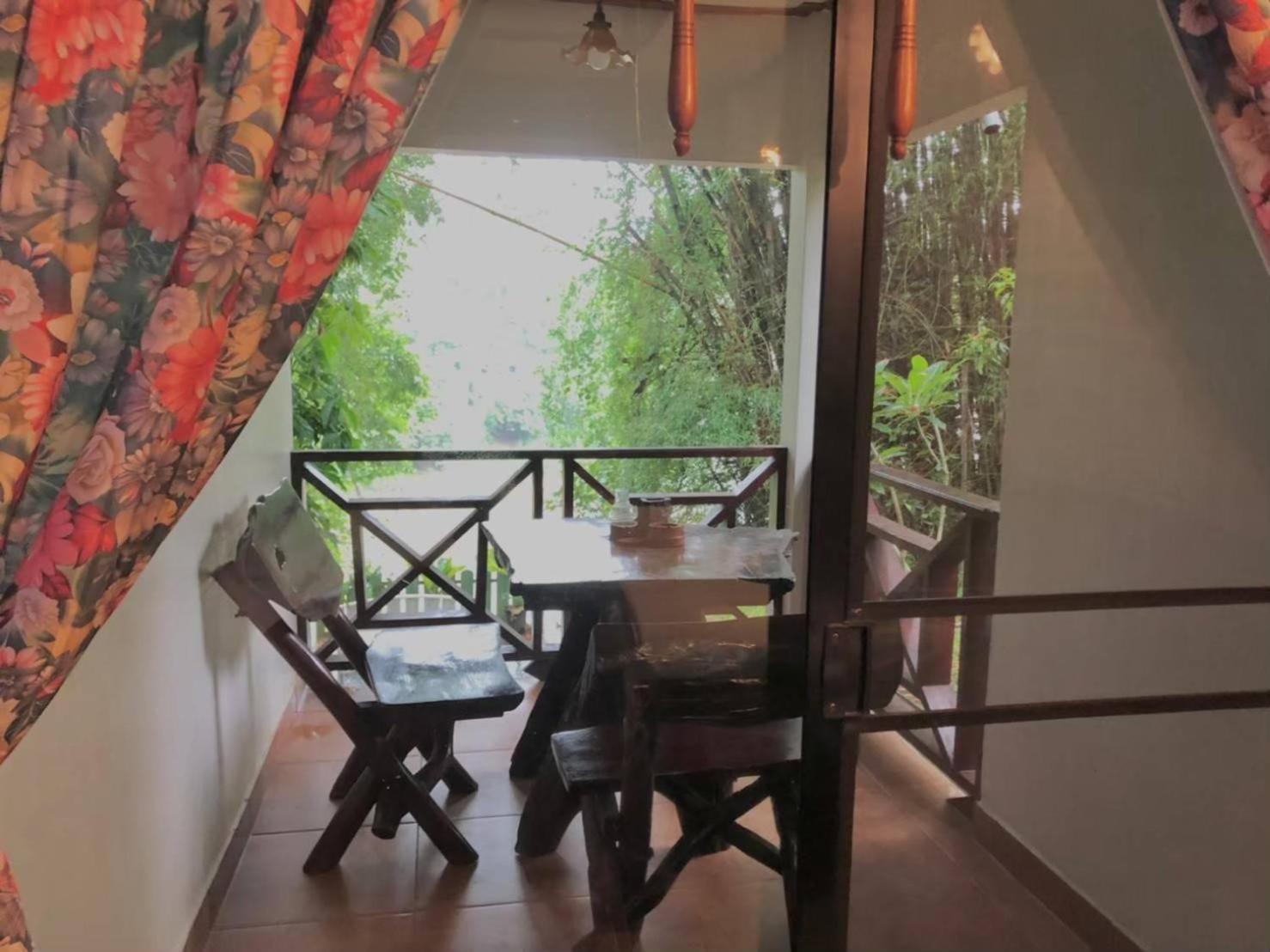 Saiyok River House Resort 3*