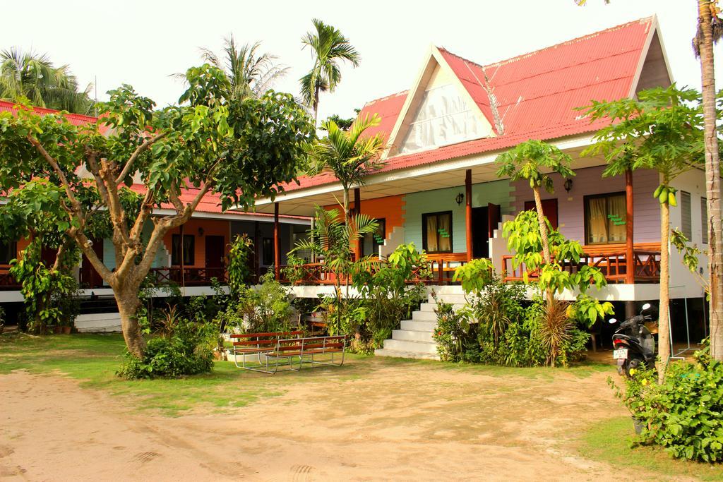 Yoghurt Hostel Haad Rin