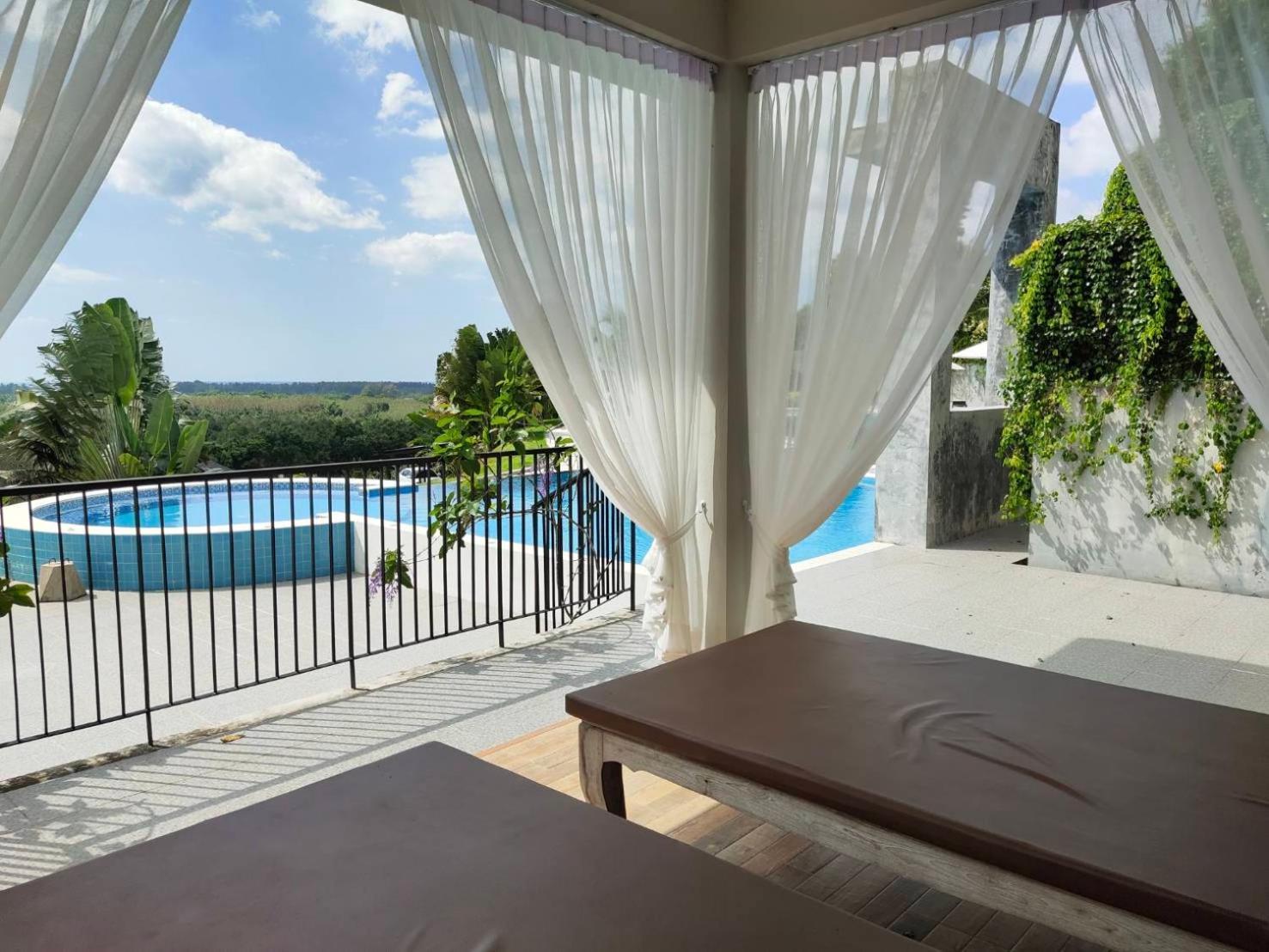 Villa Khaolak Blue Sky *